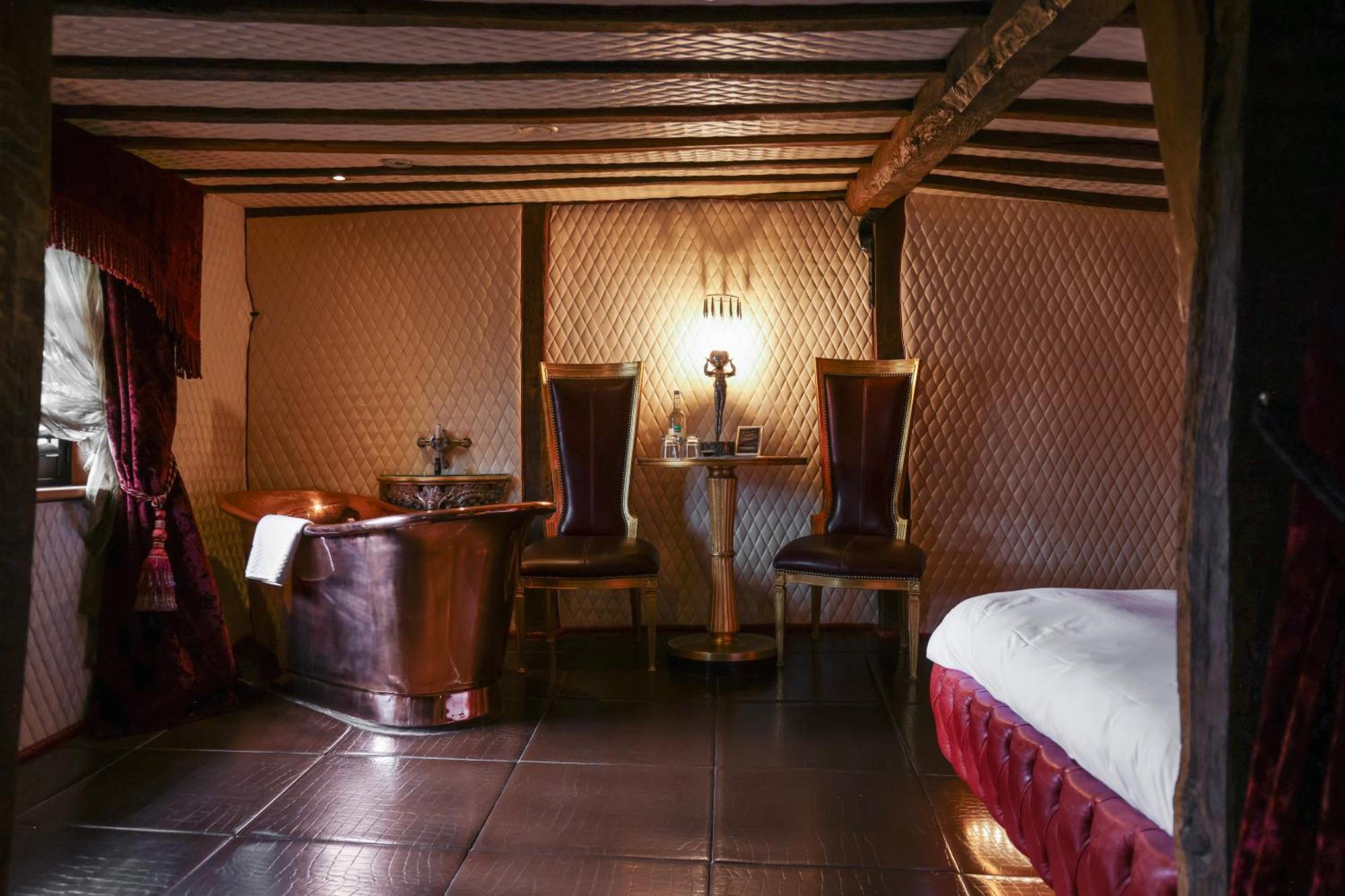 Crazy Bear Beaconsfield Hotel Luaran gambar