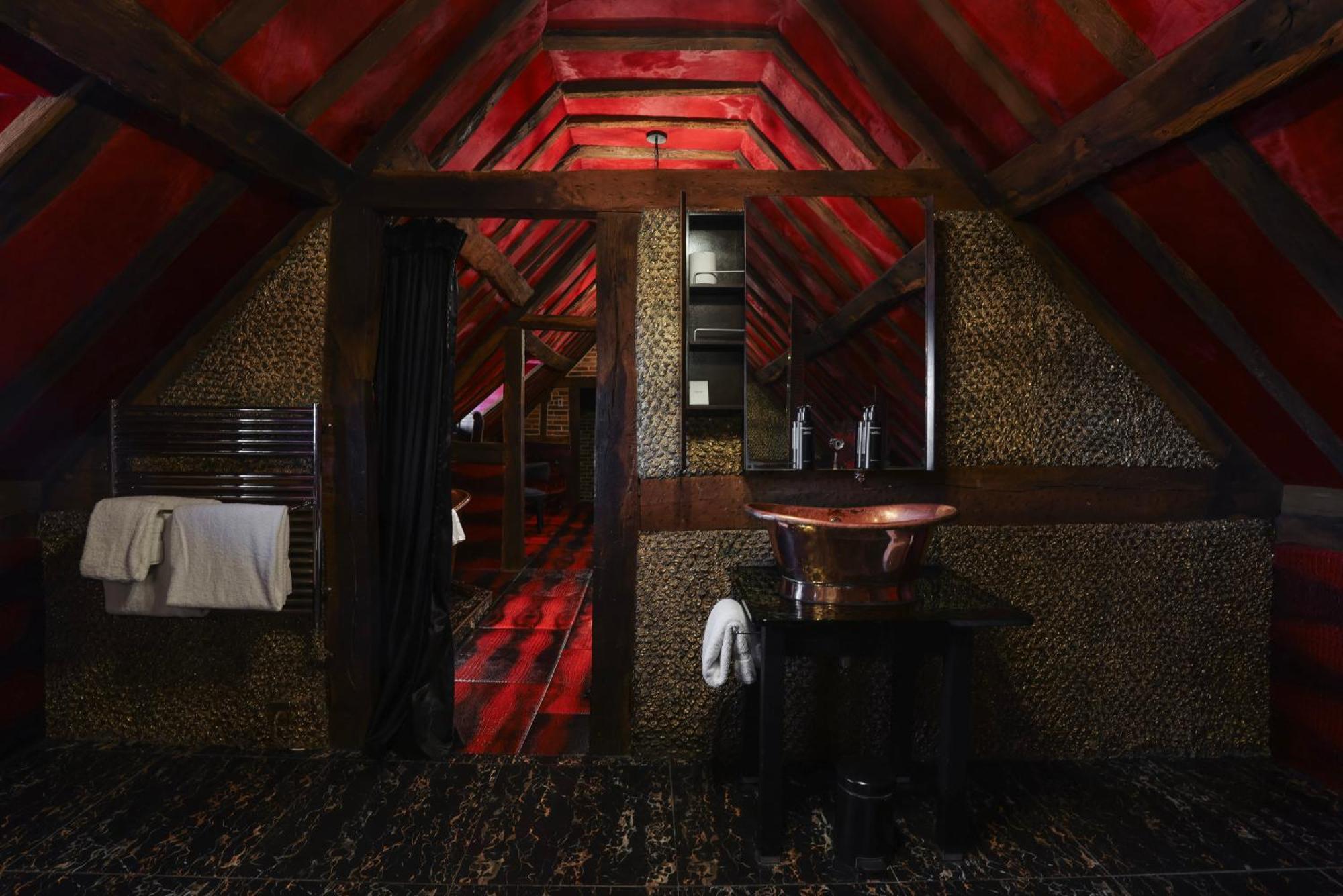 Crazy Bear Beaconsfield Hotel Luaran gambar